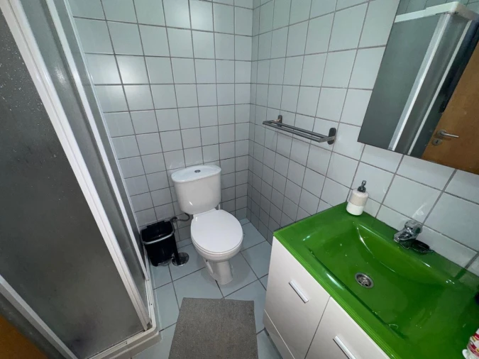 Moradia T4 para Venda em Vila e Roussas Foto 4