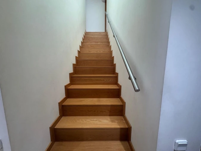 Moradia T4 para Venda em Vila e Roussas Foto 7