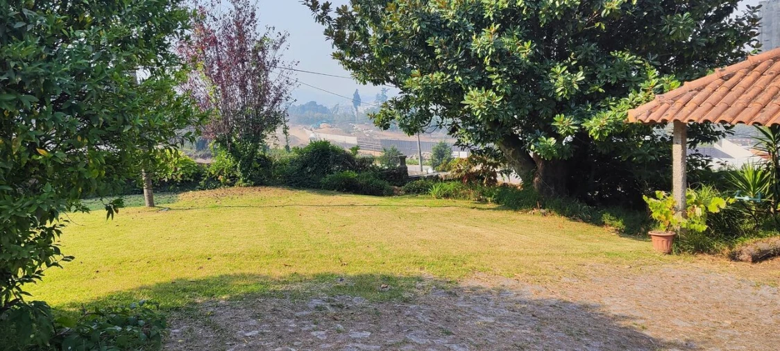 Moradia T4 para Venda em Antas e Abade de Vermoim Foto 10