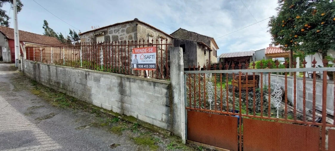 Moradia T2 para Venda em Messegães, Valadares e Sá