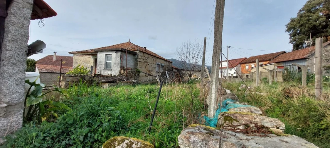 Moradia T2 para Venda em Messegães, Valadares e Sá Foto 6