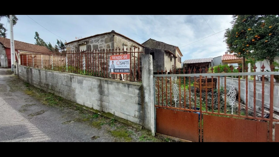 Moradia T2 para Venda em Messegães, Valadares e Sá