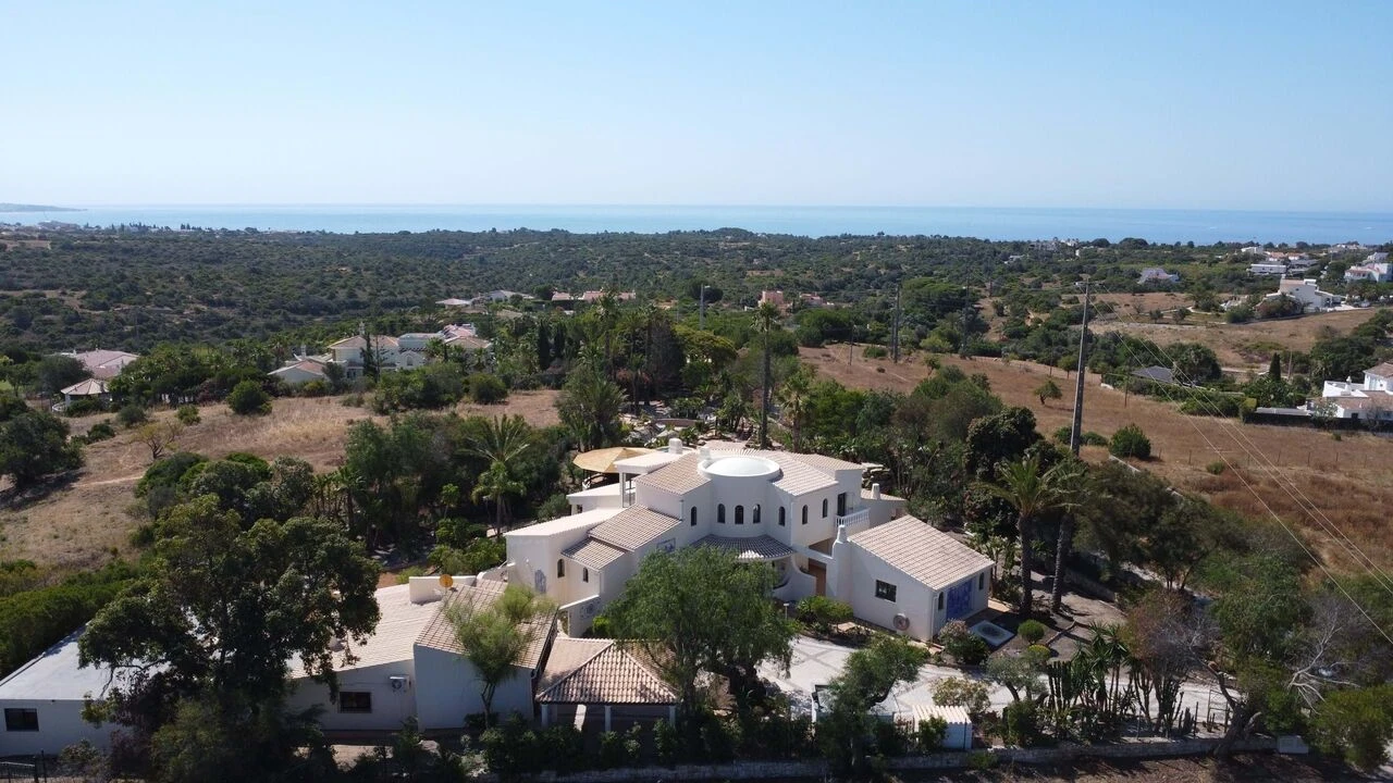 Moradia T4 para Venda em Lagoa e Carvoeiro Foto 5