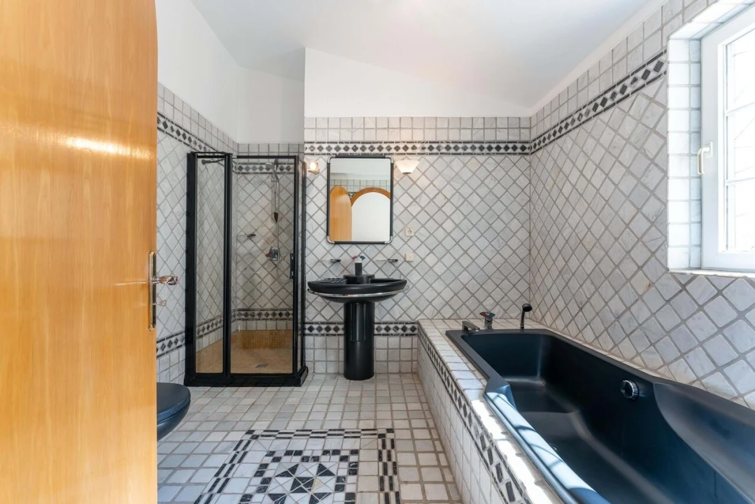 Moradia T4 para Venda em Lagoa e Carvoeiro Foto 20