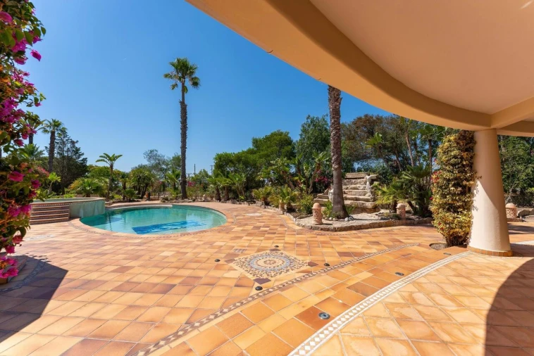 Moradia T4 para Venda em Lagoa e Carvoeiro Foto 9