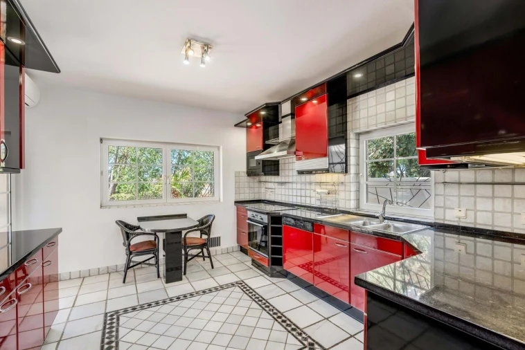 Moradia T4 para Venda em Lagoa e Carvoeiro Foto 16