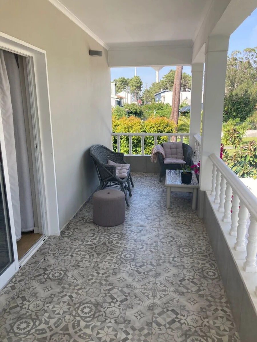 Moradia T5 para Venda em Charneca de Caparica e Sobreda Foto 13