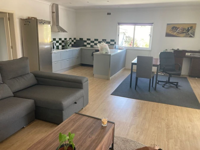 Moradia T5 para Venda em Charneca de Caparica e Sobreda Foto 4