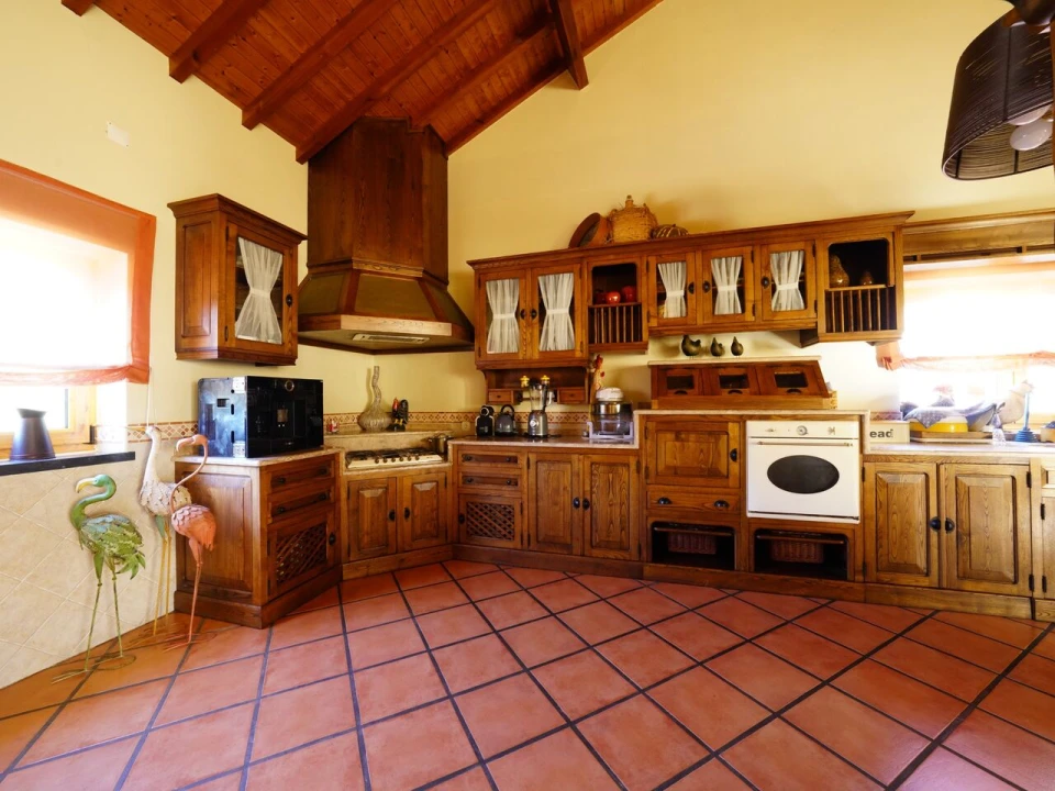 Moradia T4 para Venda em Gondemaria e Olival Foto 5