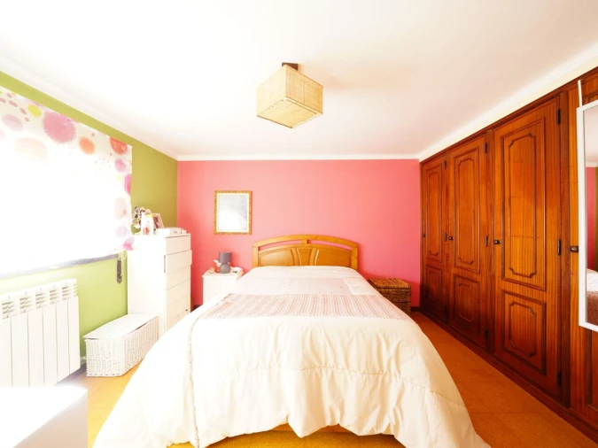 Moradia T4 para Venda em Gondemaria e Olival Foto 18