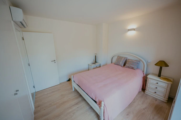 Moradia T3 para Venda em Alvados e Alcaria Foto 23