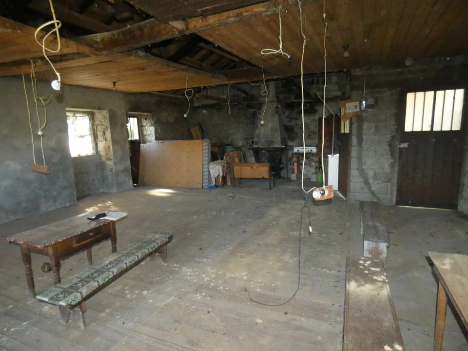 Moradia T2 para Venda em Castro Laboreiro e Lamas de Mouro Foto 13