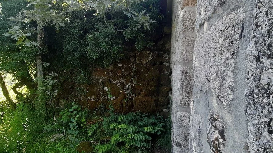Moradia T2 para Venda em Castro Laboreiro e Lamas de Mouro