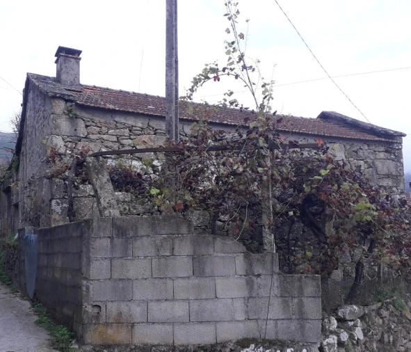 Moradia T2 para Venda em Sago, Lordelo e Parada Foto 2