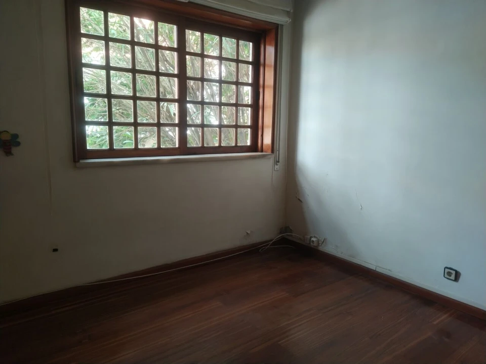 Moradia T4 para Venda em Nogueira, Fraião e Lamaçães Foto 3