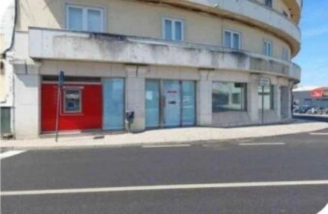 Loja para Venda em São Miguel do Rio Torto e Rossio Ao Sul do Tejo Foto 4