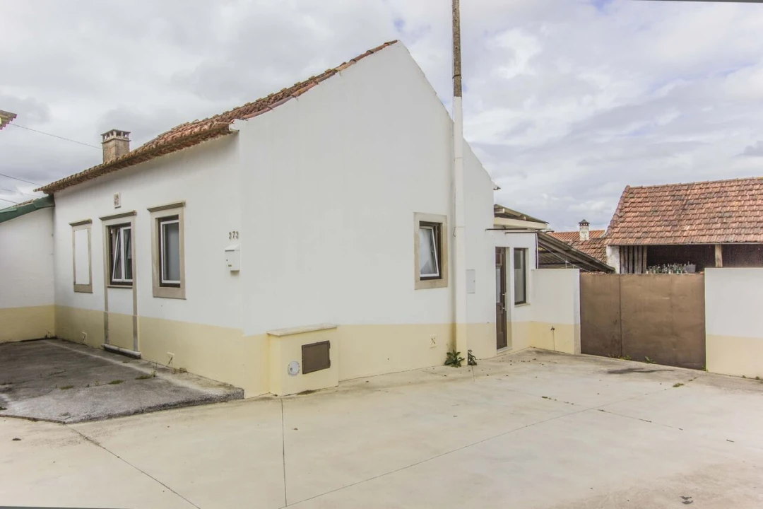 Moradia T4 para Venda em Parceiros e Azoia Foto 4