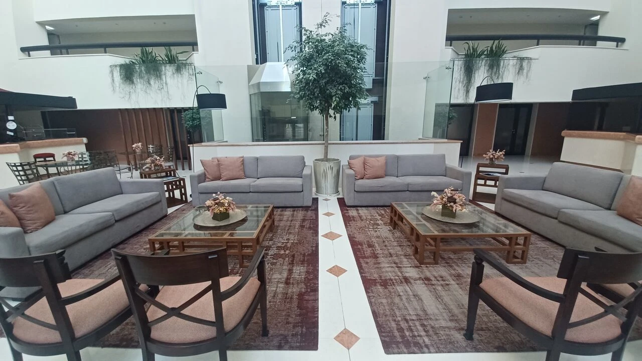 Apartamento T1 para Venda em Cascais e Estoril Foto 46