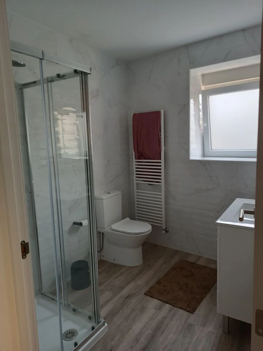 Moradia T3 para Venda em Travassô e Óis da Ribeira Foto 9