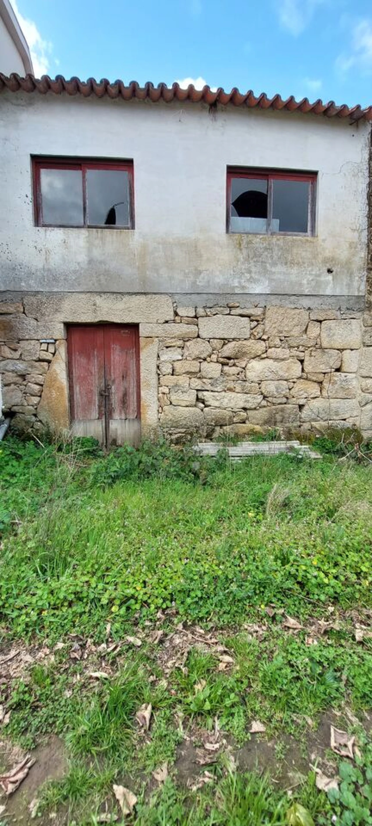 Moradia T2 para Venda em Prado e Remoães Foto 1