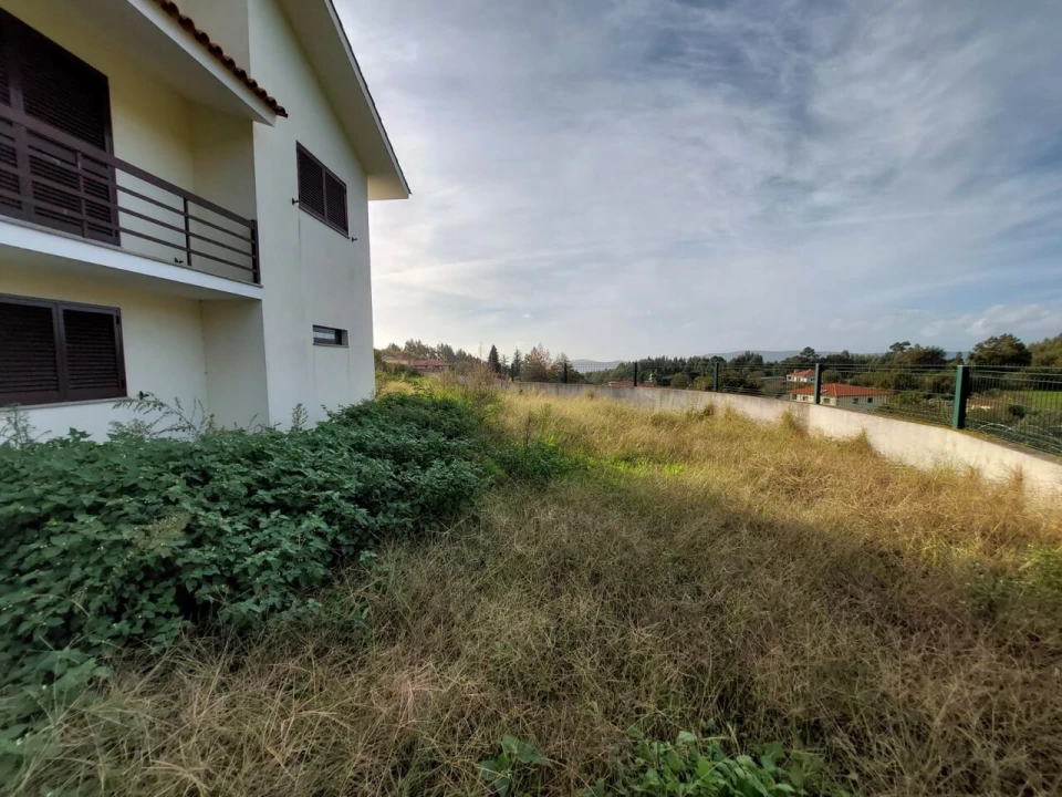 Moradia T5 para Venda em Vila Nova de Cerveira e Lovelhe Foto 30