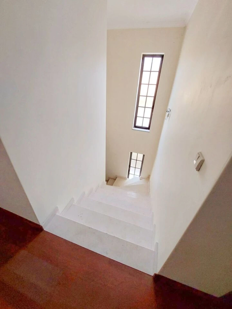 Moradia T5 para Venda em Vila Nova de Cerveira e Lovelhe Foto 13