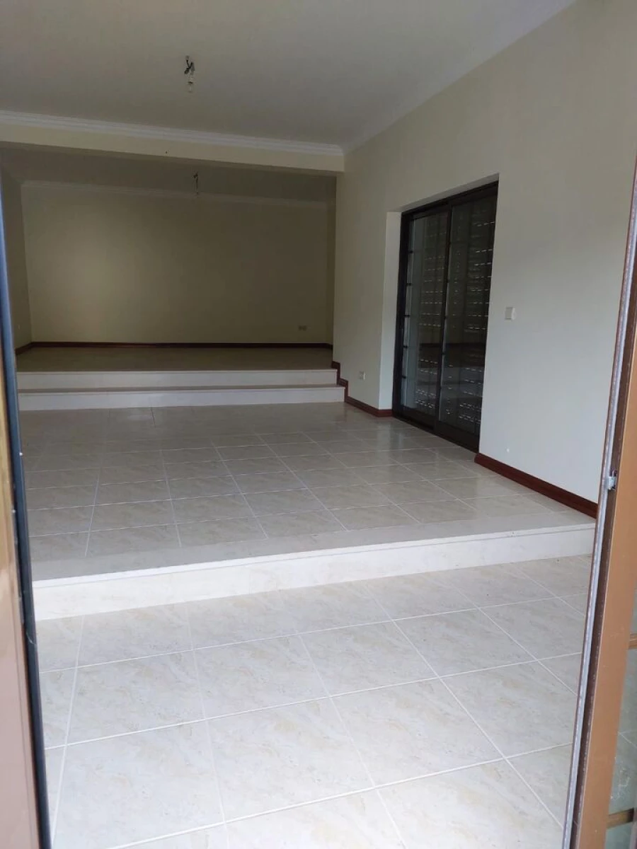 Moradia T5 para Venda em Vila Nova de Cerveira e Lovelhe Foto 22