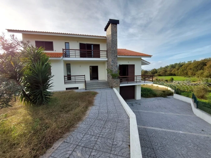 Moradia T5 para Venda em Vila Nova de Cerveira e Lovelhe Foto 28