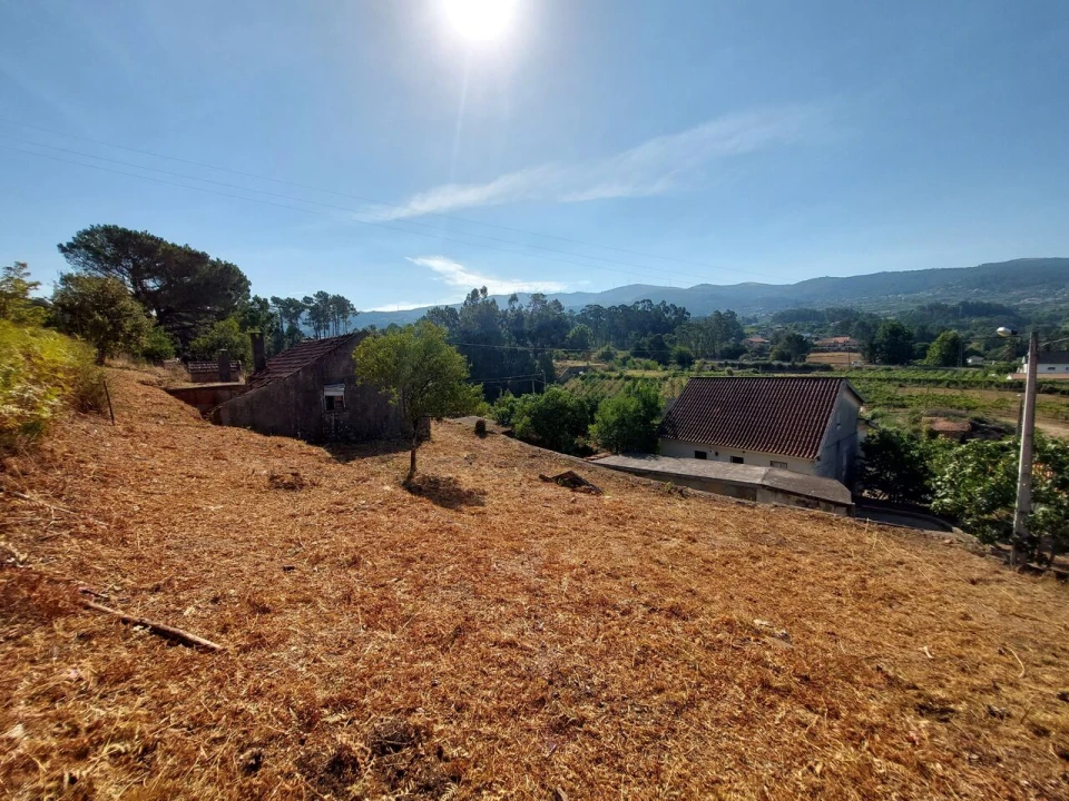 Moradia T2 para Venda em Prado e Remoães Foto 5