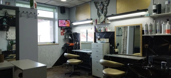 Loja para Venda em Santiago e São Simão de Litém e Albergaria dos Doze