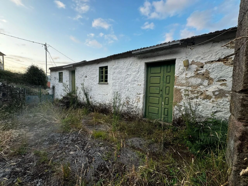 Moradia T3 para Venda em Chaviães e Paços Foto 3