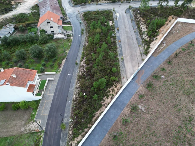 Terreno para Venda em Santiago e São Simão de Litém e Albergaria dos Doze Foto 7