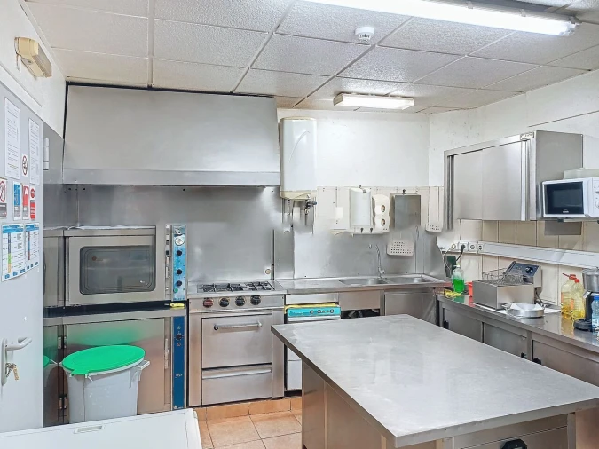 Loja para Venda em Marvila, Ribeira Santarém, São Salvador, São Nicolau Foto 12