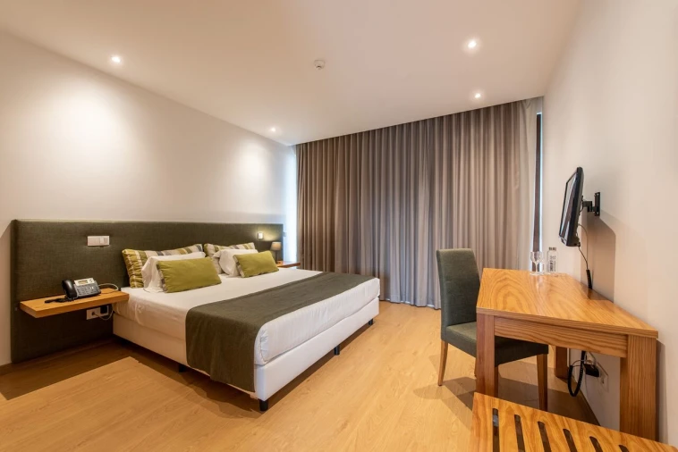 Quinta T15 para Venda em Monte Redondo e Carreira Foto 25