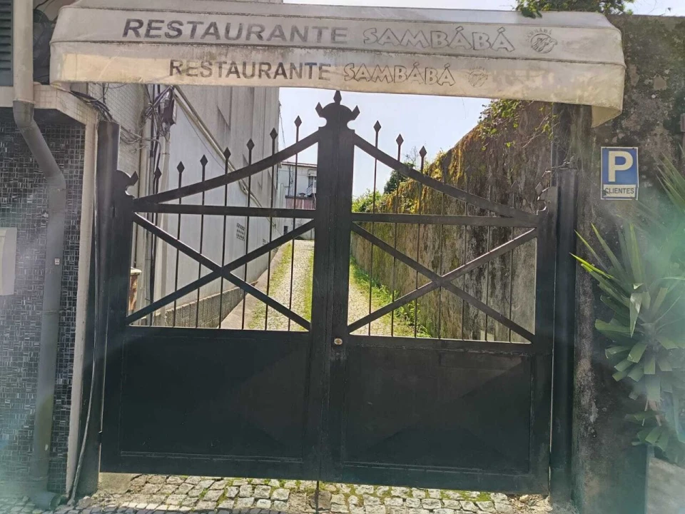 Loja para Venda em São João da Madeira Foto 21