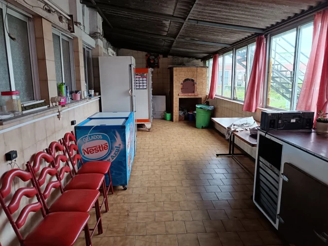 Loja para Venda em São João da Madeira Foto 16