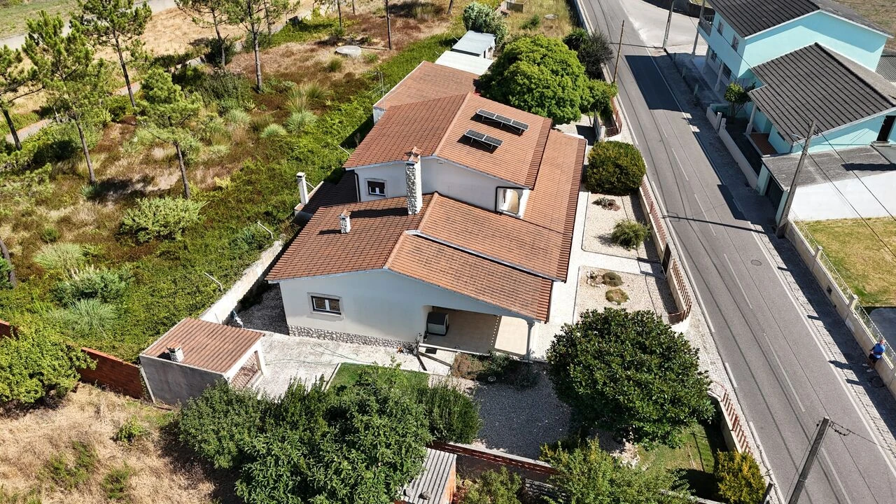 Moradia T4 para Venda em Pataias e Martingança Foto 6