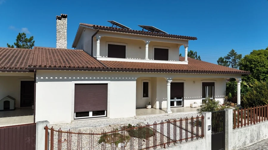 Moradia T4 para Venda em Pataias e Martingança Foto 3