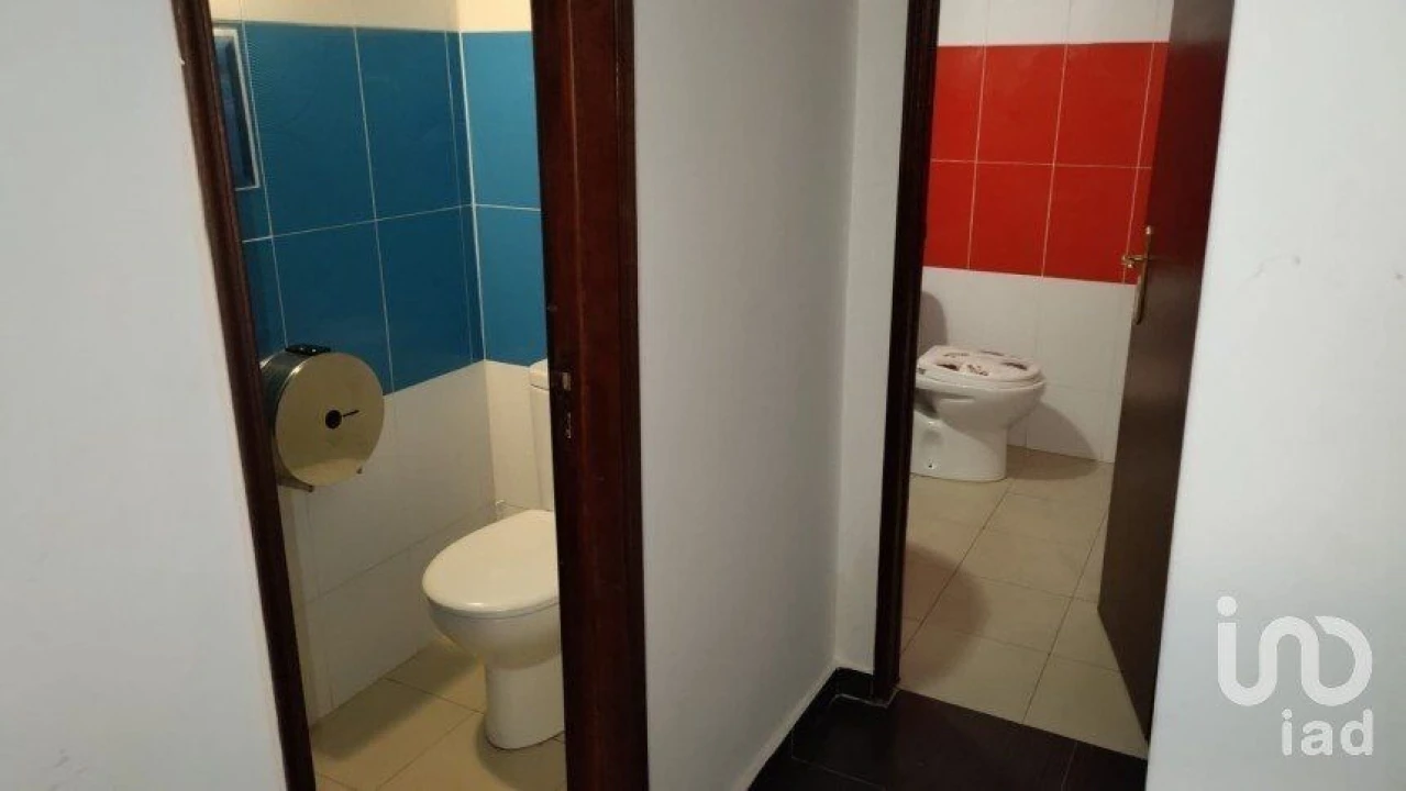 Loja para Venda em Póvoa de Santo Adrião e Olival Basto Foto 8