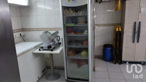 Loja para Venda em Póvoa de Santo Adrião e Olival Basto