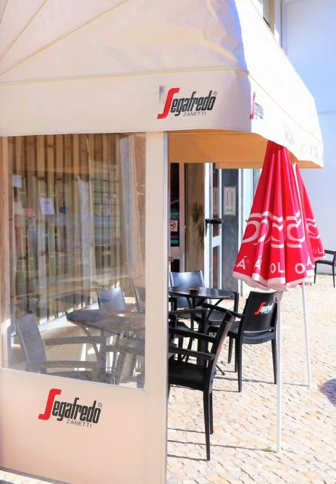 Loja para Venda em Oeiras e São Julião da Barra, Paço de Arcos e Caxias