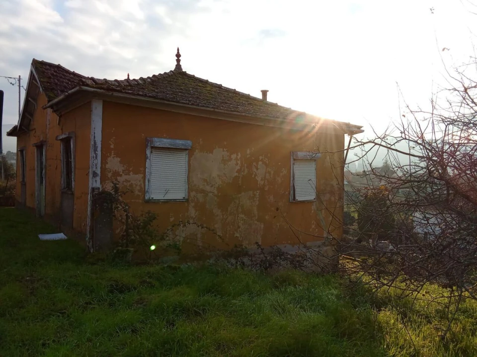 Moradia T5 para Venda em Mazedo e Cortes Foto 3