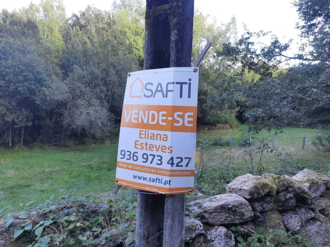 Moradia T3 para Venda em Castro Laboreiro e Lamas de Mouro Foto 4