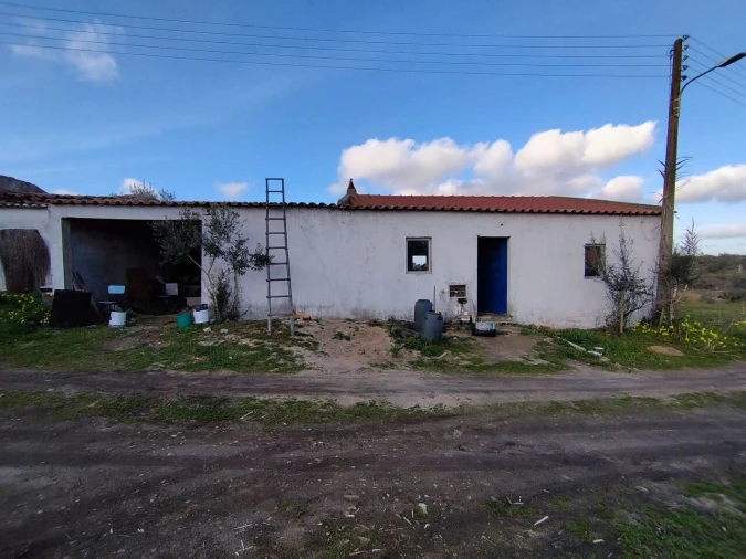 Quinta T2 para Venda em Ponte de Sor, Tramaga e Vale de Açor