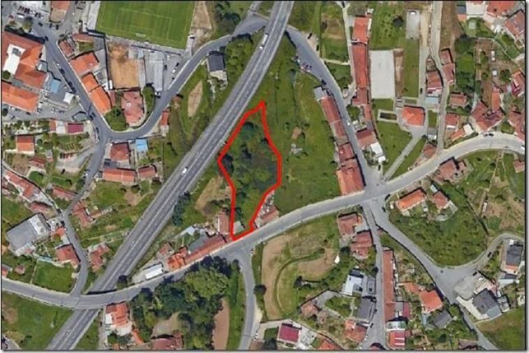 Terreno para Venda em O. Azeméis, Riba-Ul, Ul, Macinhata Seixa, Madail Foto 14