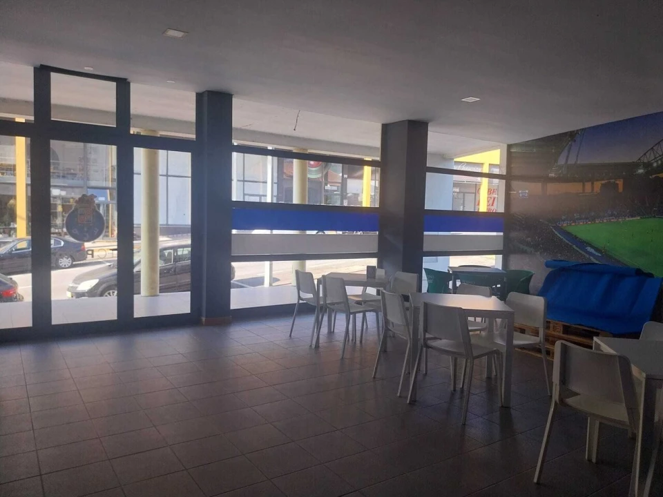 Loja para Venda em Ponte da Barca, V.N. Muía, Paço Vedro Magalhães Foto 4