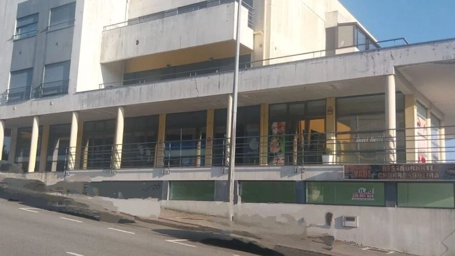 Loja para Venda em Ponte da Barca, V.N. Muía, Paço Vedro Magalhães