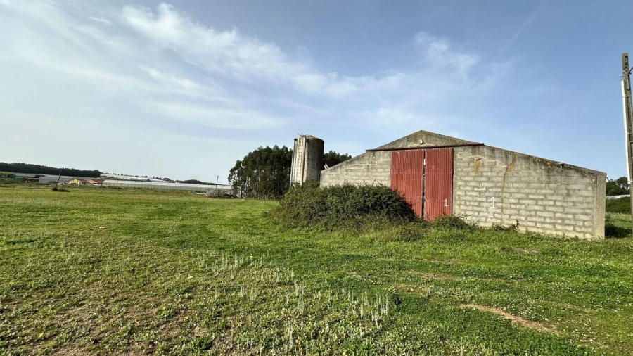 Terreno para Venda em Maxial e Monte Redondo