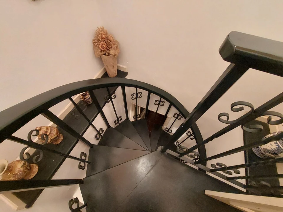 Moradia T4 para Venda em Vila e Roussas Foto 8