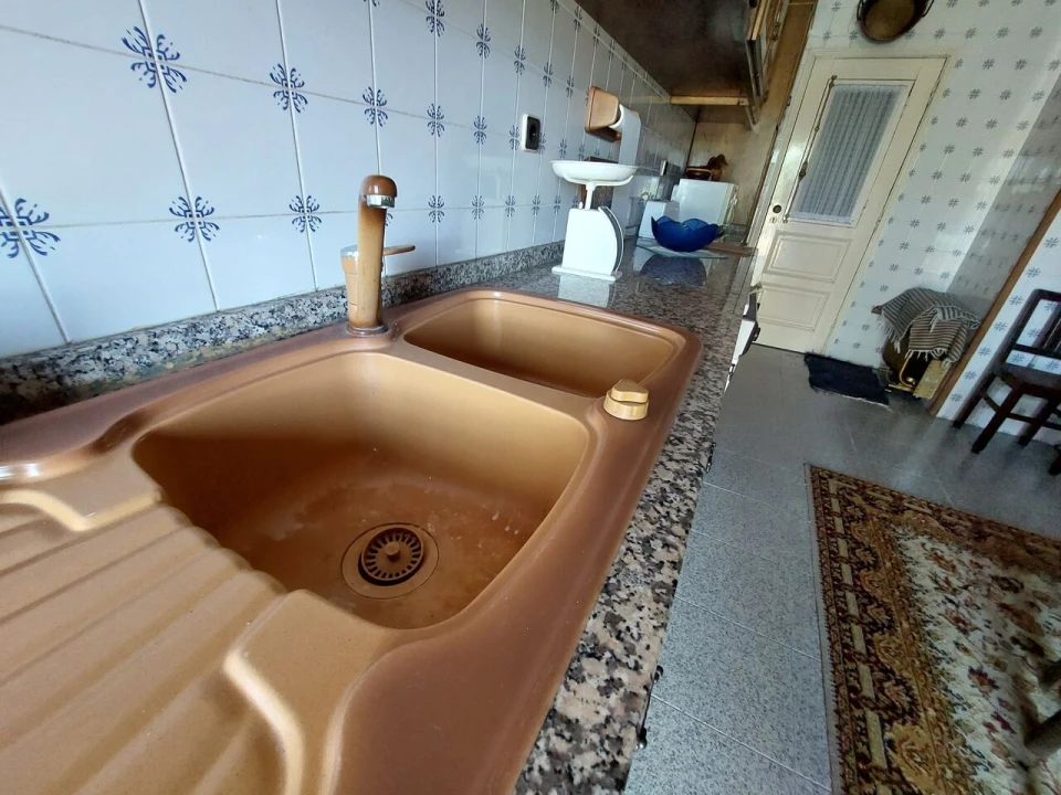 Moradia T4 para Venda em Vila e Roussas Foto 25